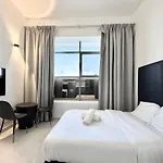 Al Manara Classic Deluxe Sheikh Zayed Rd Studio